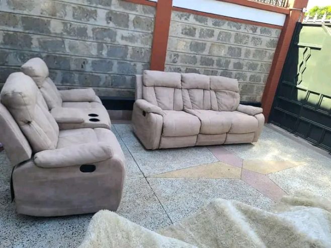 5 Seater Recliners