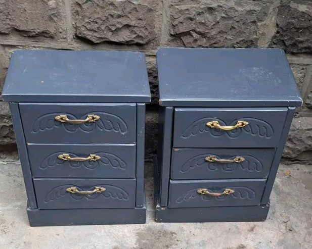 Side Drawers