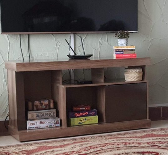 Tv cabinet