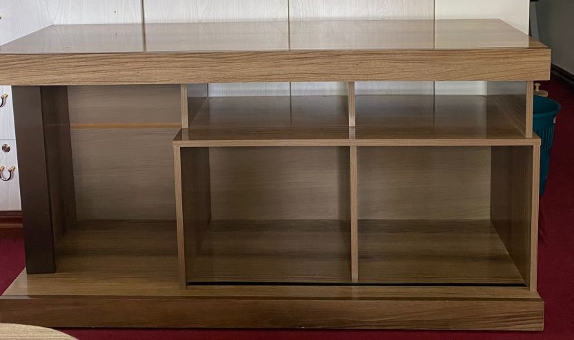 Tv cabinet